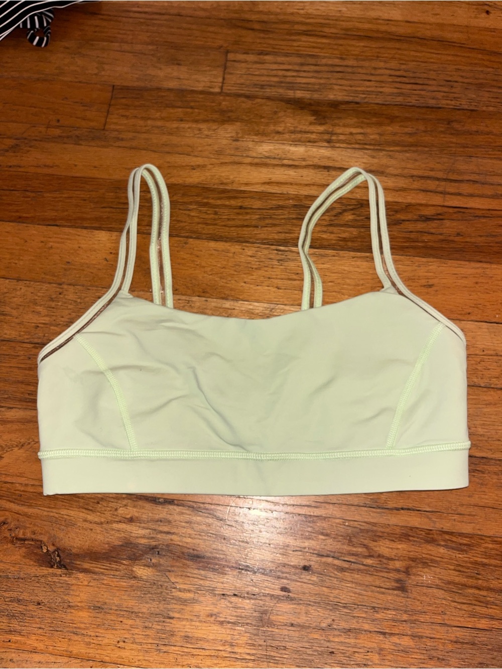 Light Bright Green Lululemon Straight Up Bra Size 8